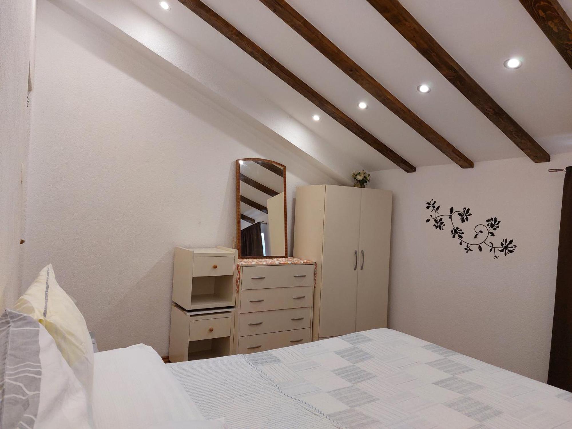 Apt Lavender On Nincevica St- 1 Bedroom Apt 5 Min To The Old Town Of Split Kültér fotó